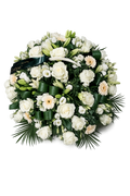 Kosz kwiatowty funeralny wypełniony kwiatami zdjęcie przedstawiające 